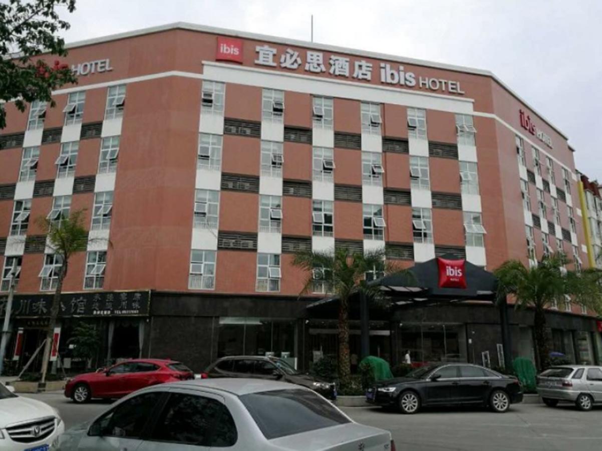 Ibis Chengdu Meizhou Center Экстерьер фото