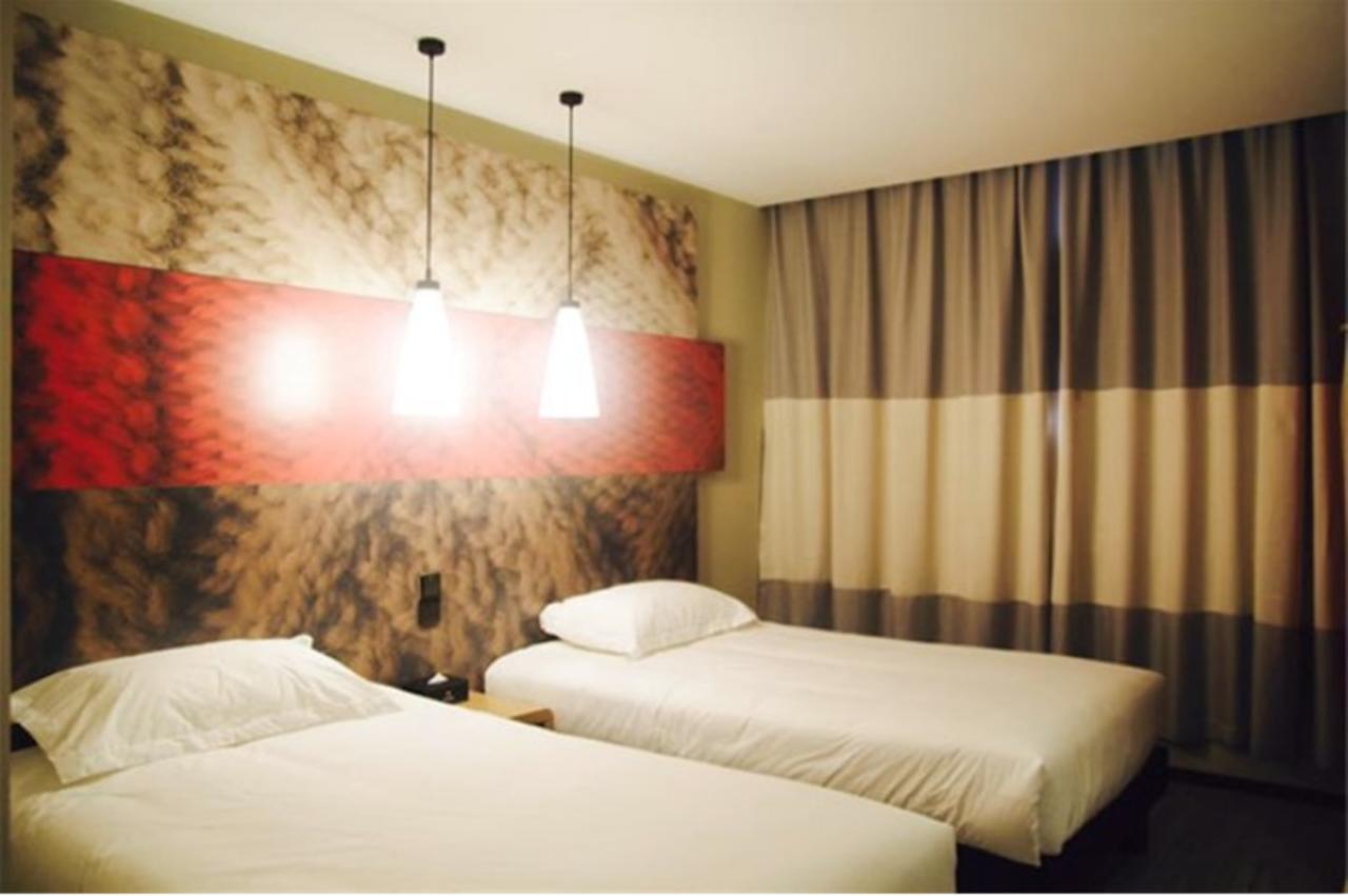 Ibis Chengdu Meizhou Center Экстерьер фото