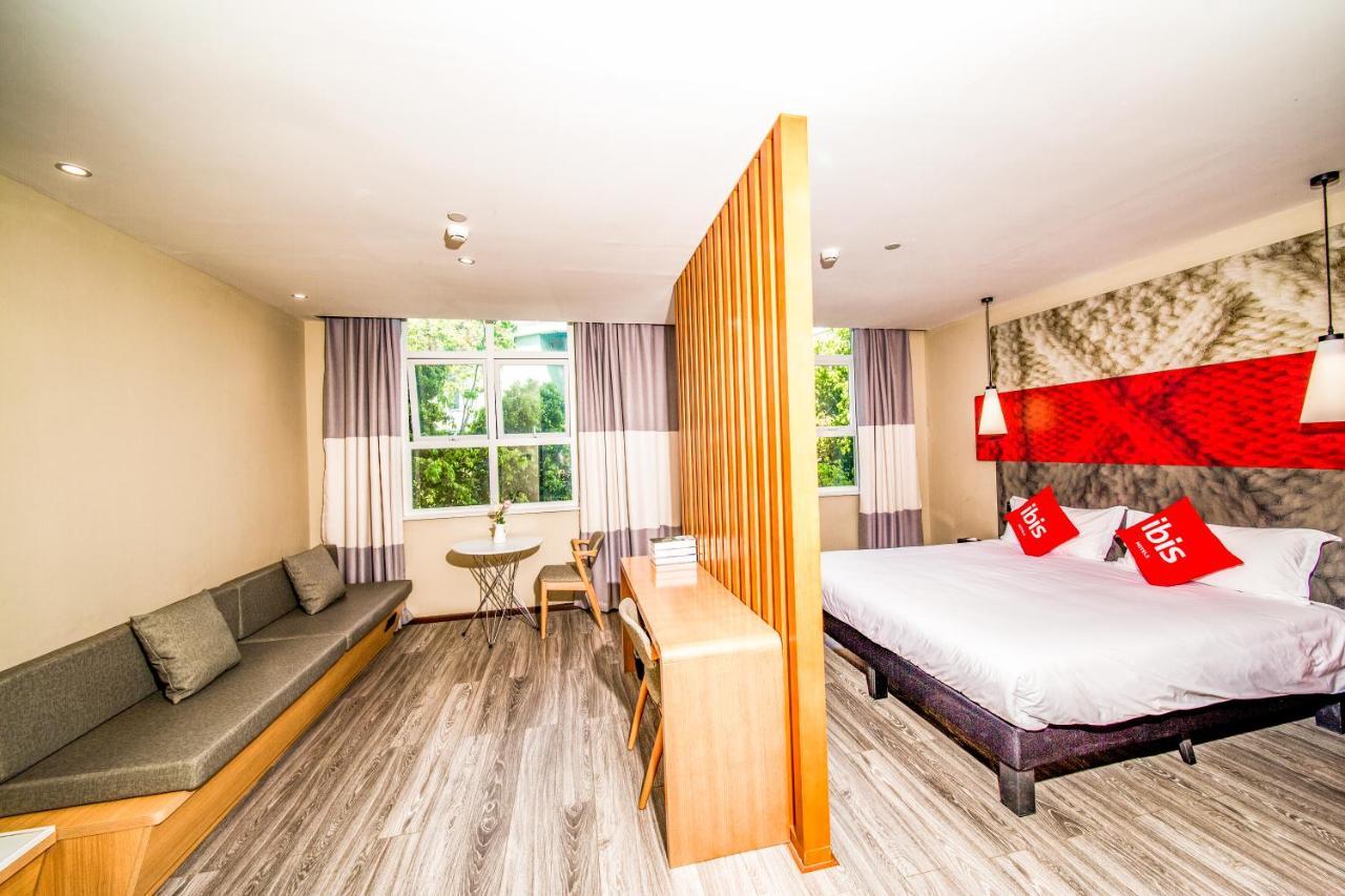 Ibis Chengdu Meizhou Center Экстерьер фото