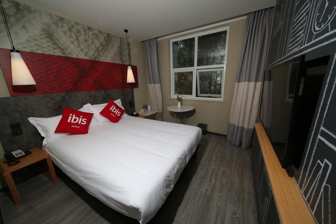 Ibis Chengdu Meizhou Center Экстерьер фото