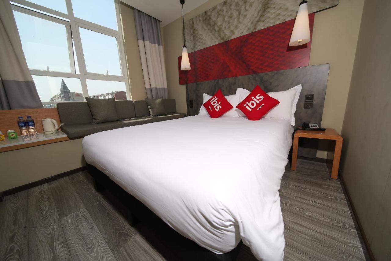 Ibis Chengdu Meizhou Center Экстерьер фото